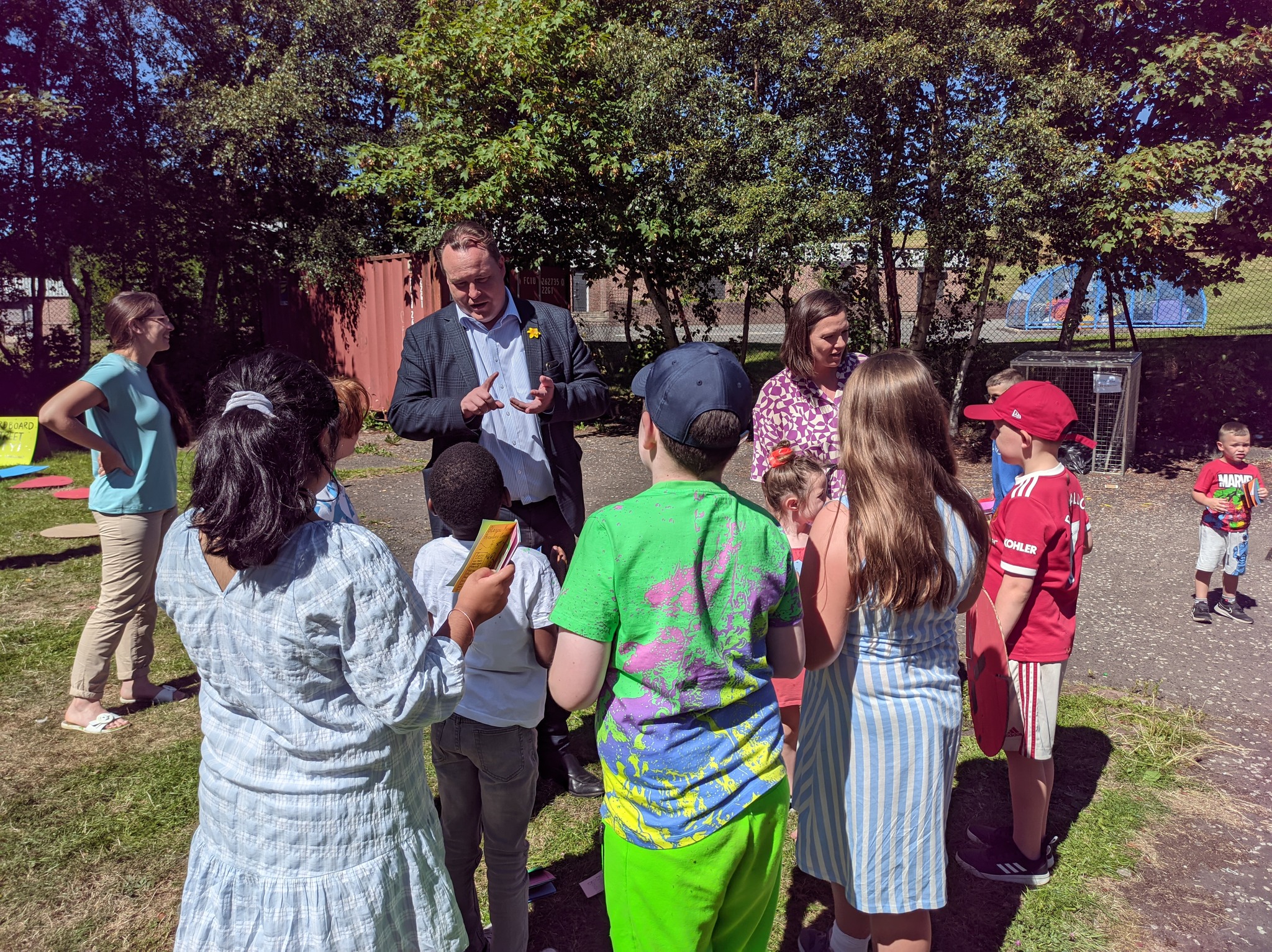 Chris Stephens MP talking to local children